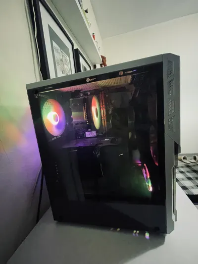 NVIDIA GEFORCE RTX 4060 RAM 16 GB - 2400 MT/s